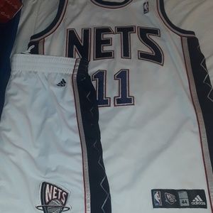 Nets lopez jersey and shorts